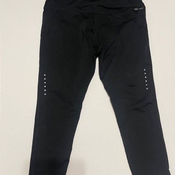 Nike leggings - Picture 2 of 2